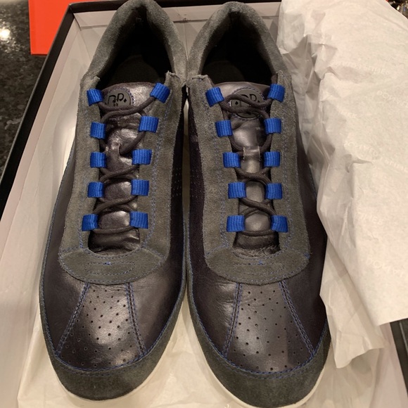 donald pliner men's sneakers